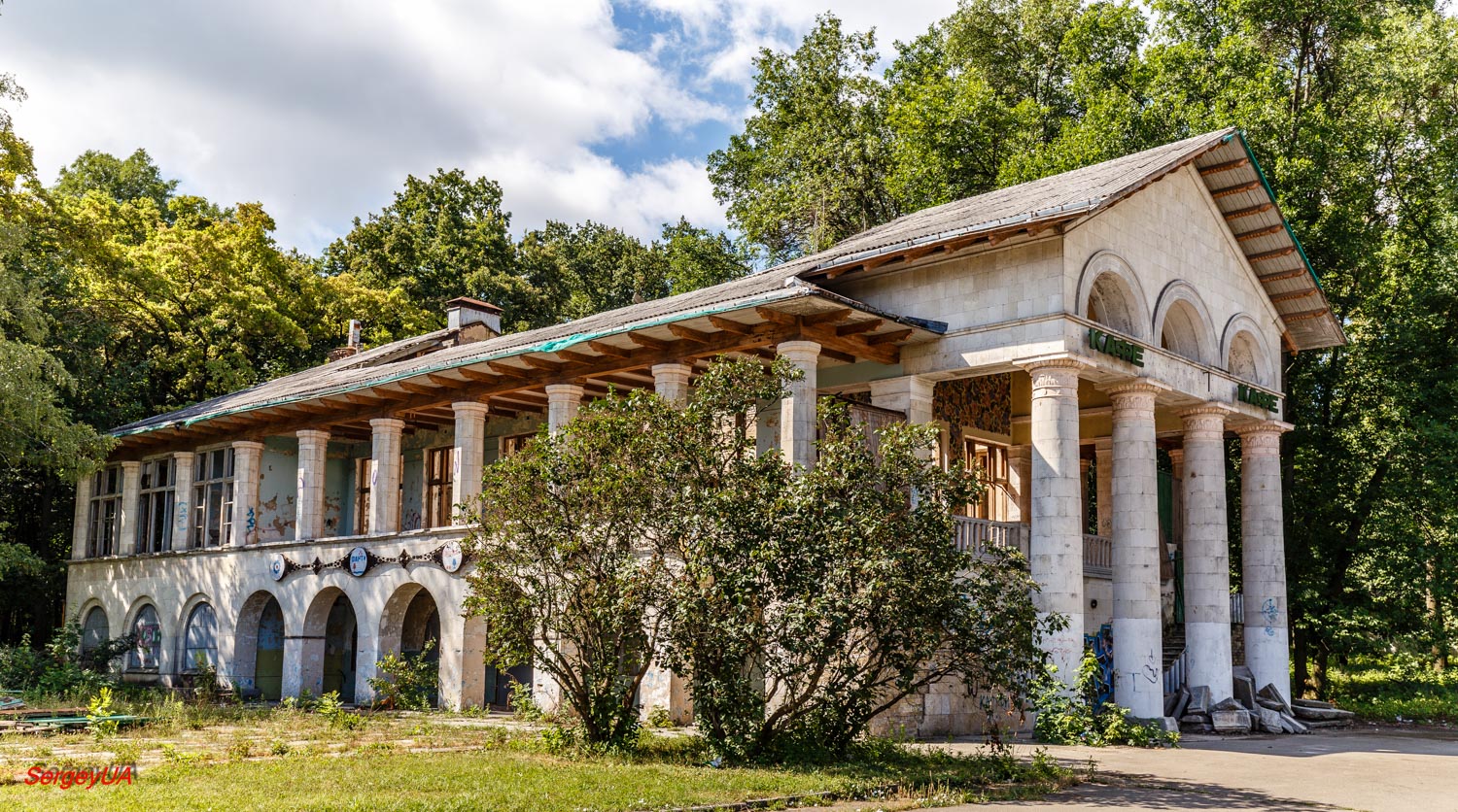 Киев, Проспект Академика Глушкова, 1 корп. 27