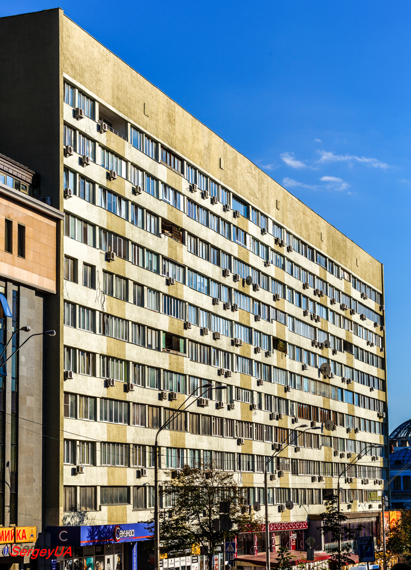 Kyiv, Владимирская улица, 49-51