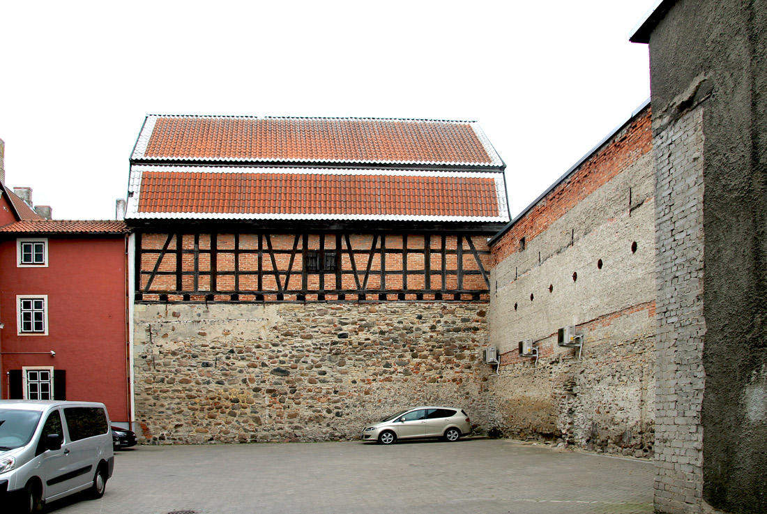 Пярну, Rüütli, 21b