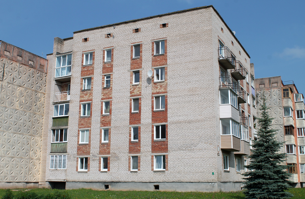 Чашники, Ленинская улица, 73