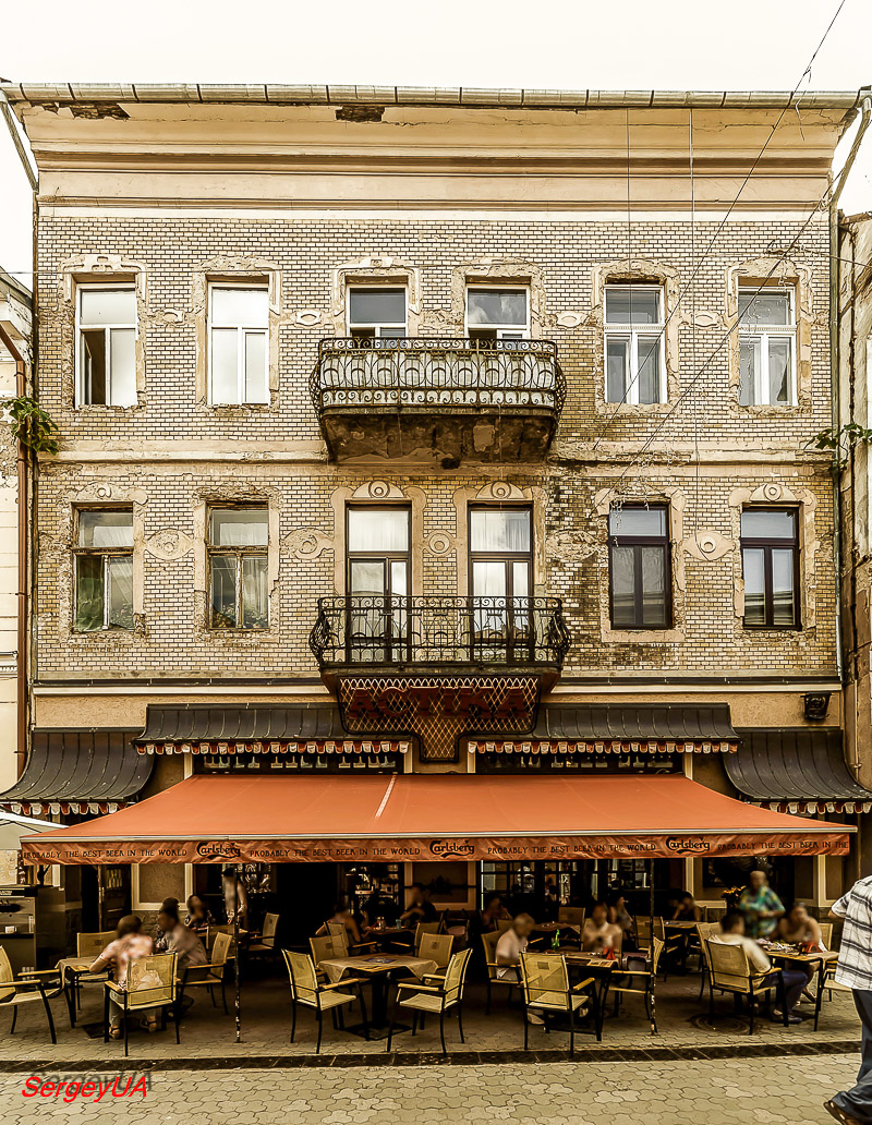 Ужгород, Улица Корзо, 20