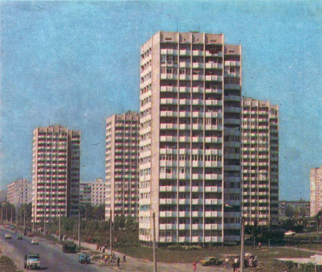Odesa, Вулиця Владислава Бувалкіна, 30; Вулиця Владислава Бувалкіна, 38; Вулиця Владислава Бувалкіна, 32; Вулиця Владислава Бувалкіна, 34