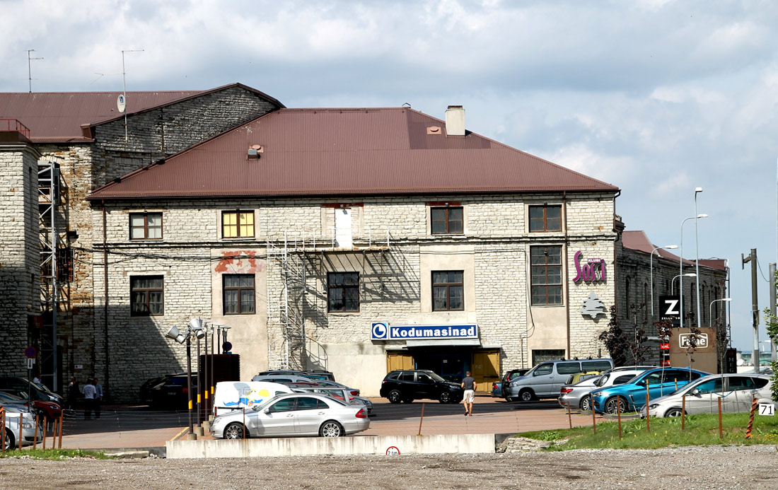 Таллин, Tartu maantee, 82