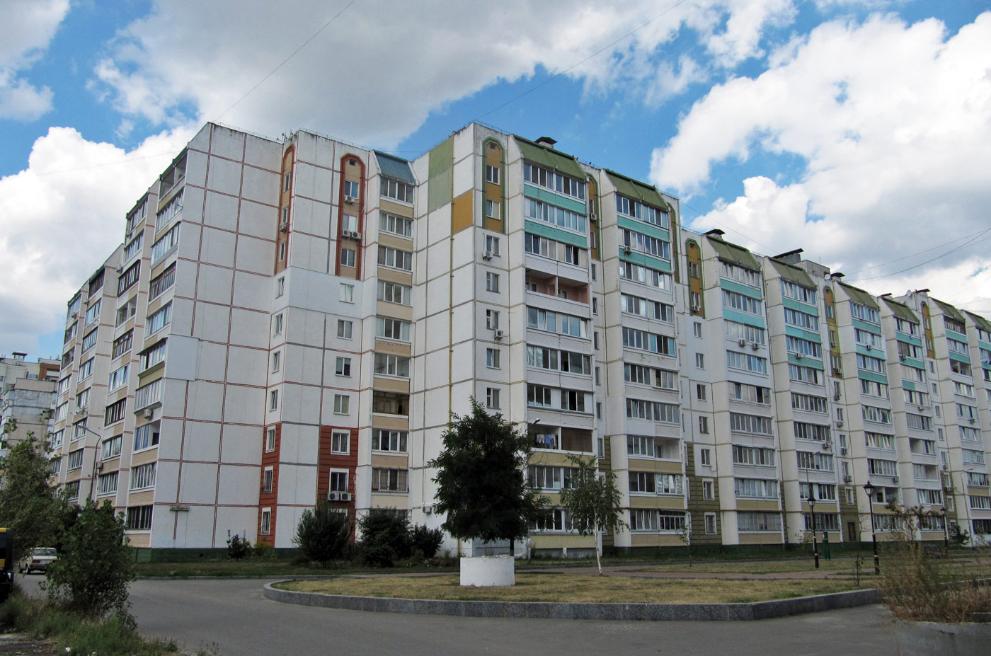 Вишнёвое, Южная улица, 9
