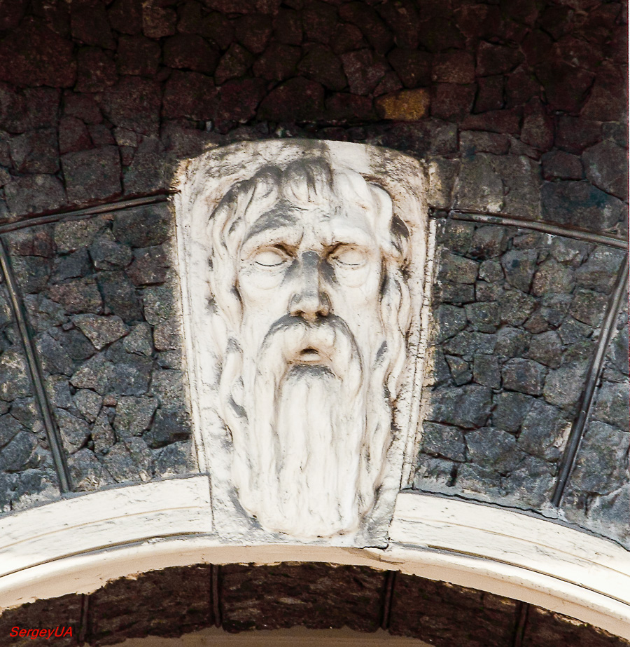 Киев, Большая Васильковская улица, 14