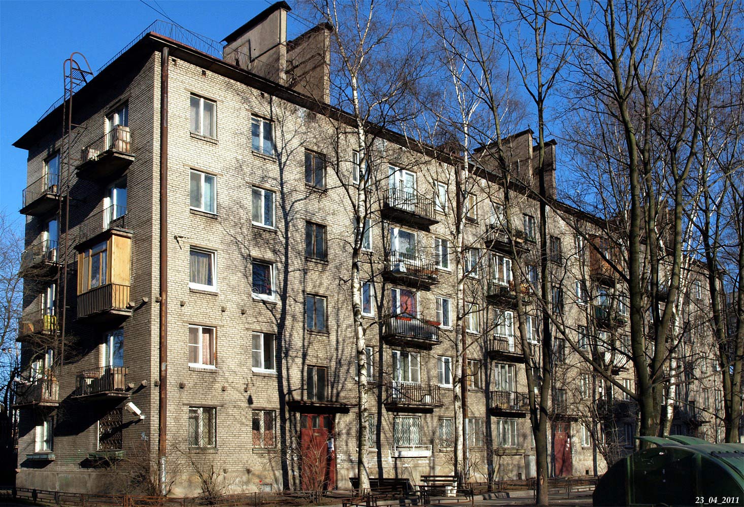 Petersburg, Улица Беринга, 8