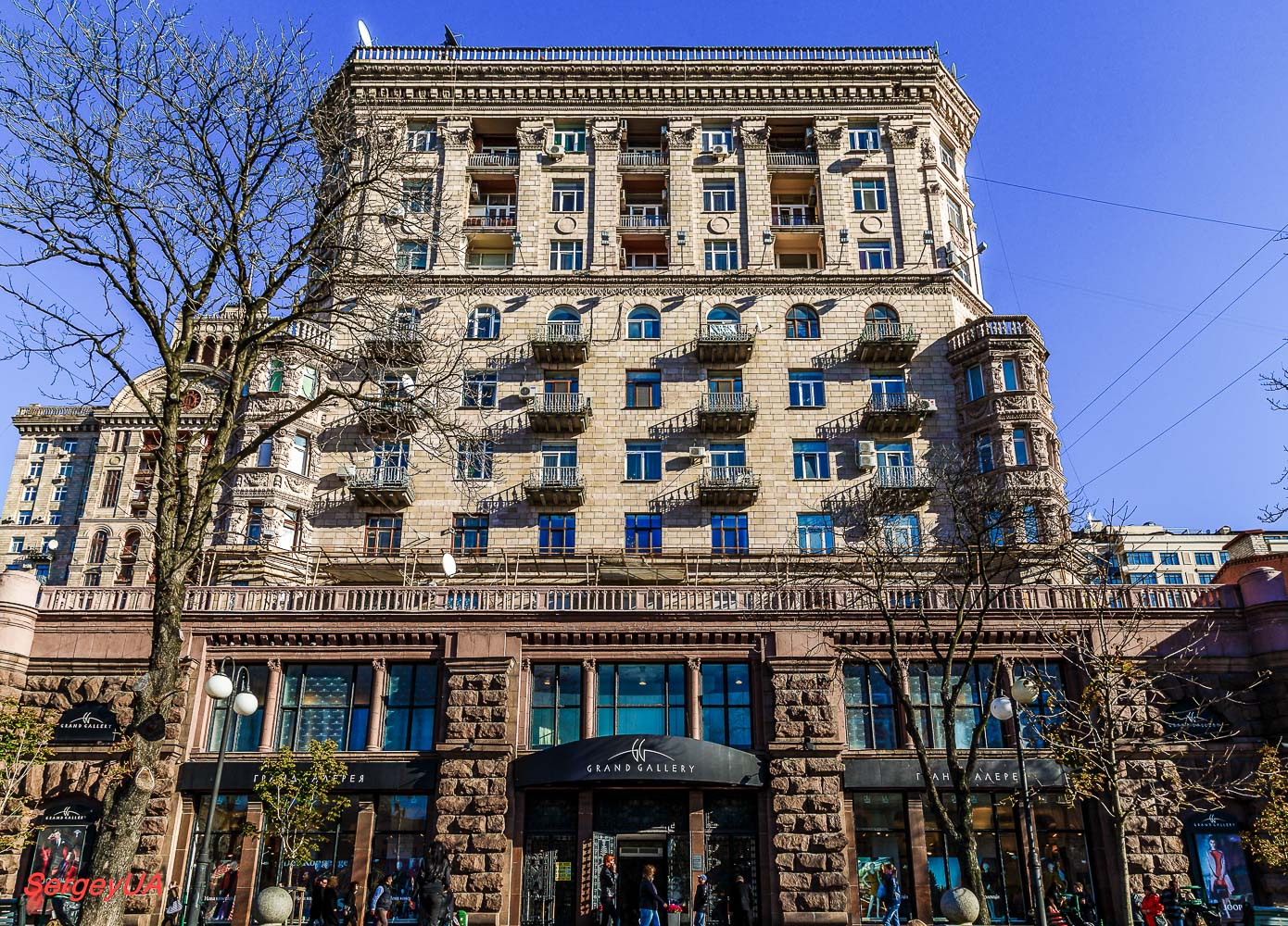 Kyiv, Улица Крещатик, 27