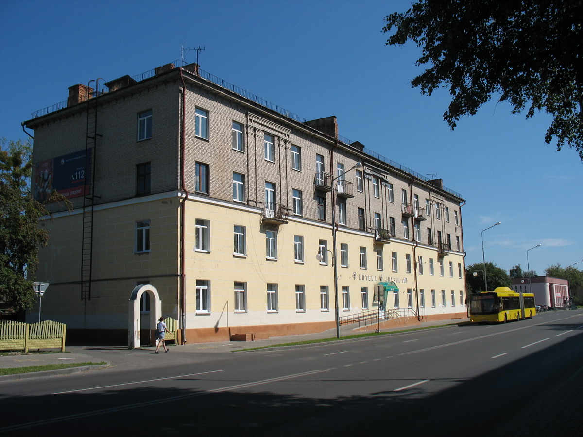 Пинск, Брестская улица, 76