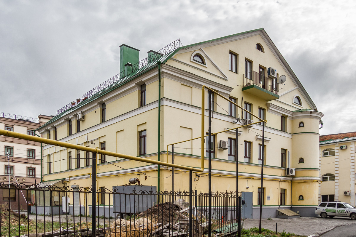 Казань, Московская улица, 26 / Улица Чернышевского, 31 Казань, Московская улица, 26 / Улица Чернышевского, 31