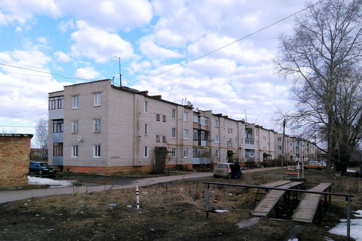 Gavrilov-Yamsky District, other localities, с. Шопша, улица Строителей, 8; с. Шопша, улица Строителей, 9