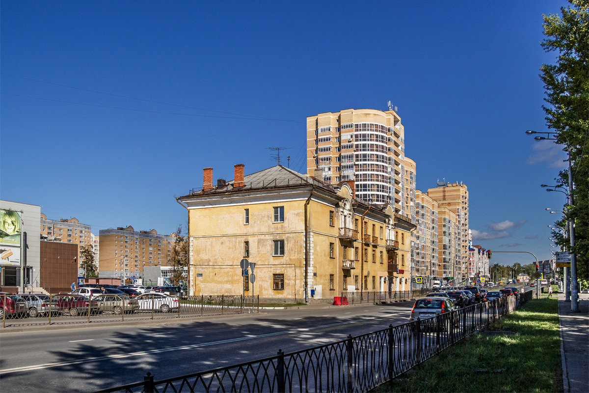 Казань, Ленинградская улица, 31 / Беломорская улица, 1