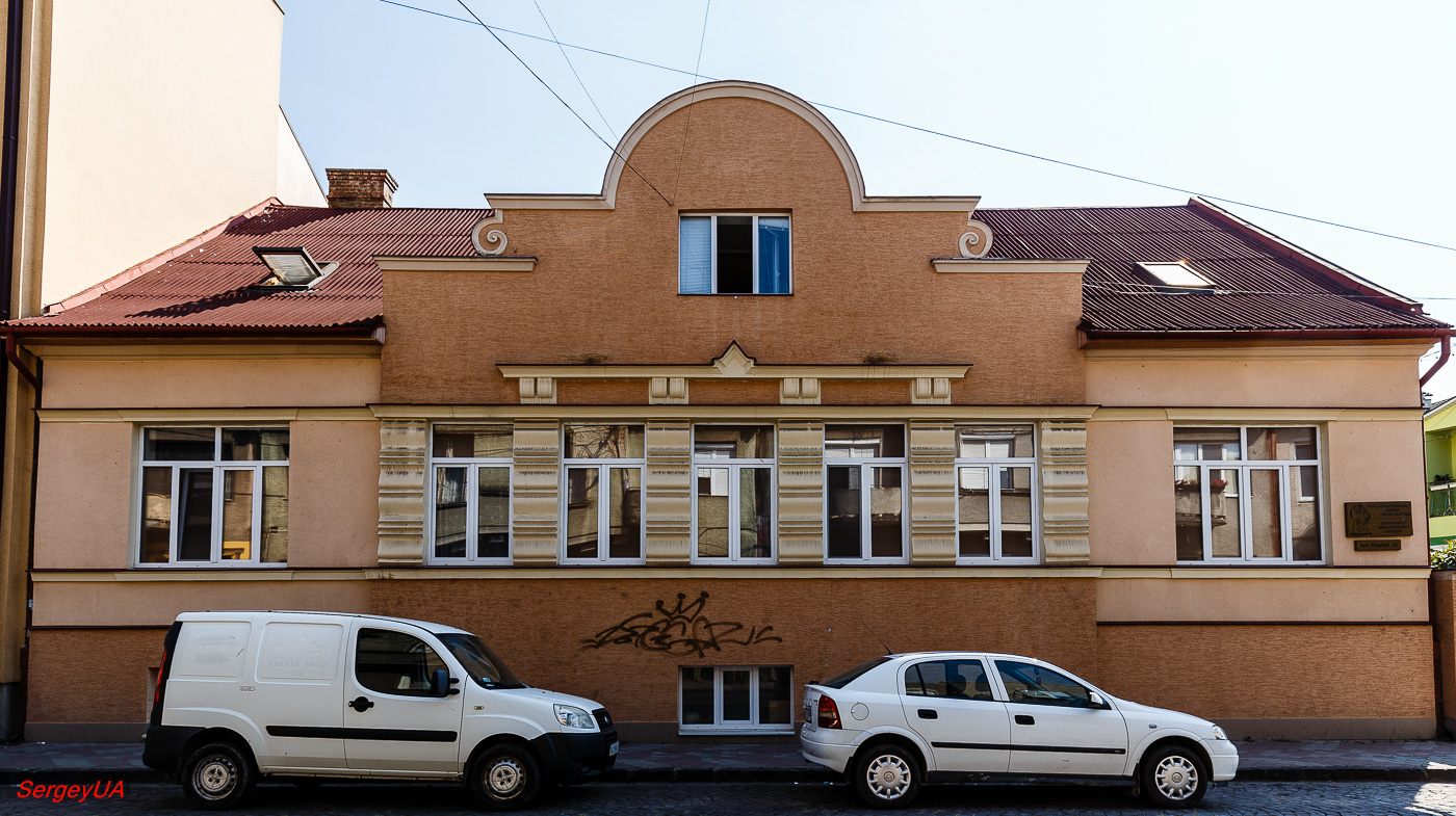 Мукачево, Улица Недецеи, 13