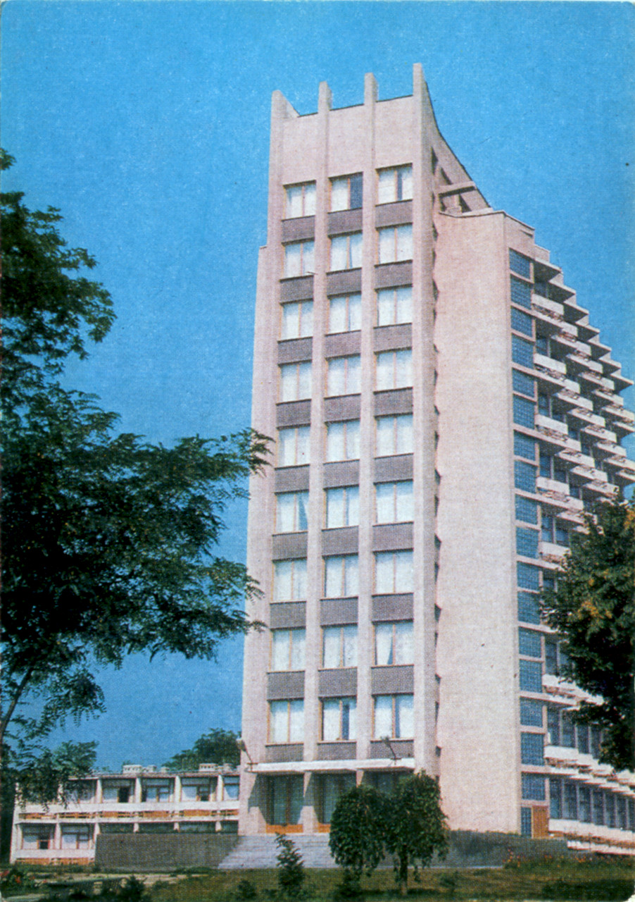 Odesa, Французький бульвар, 60