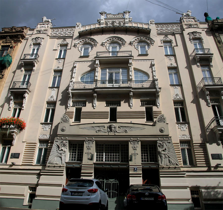 Рига, Alberta iela, 4