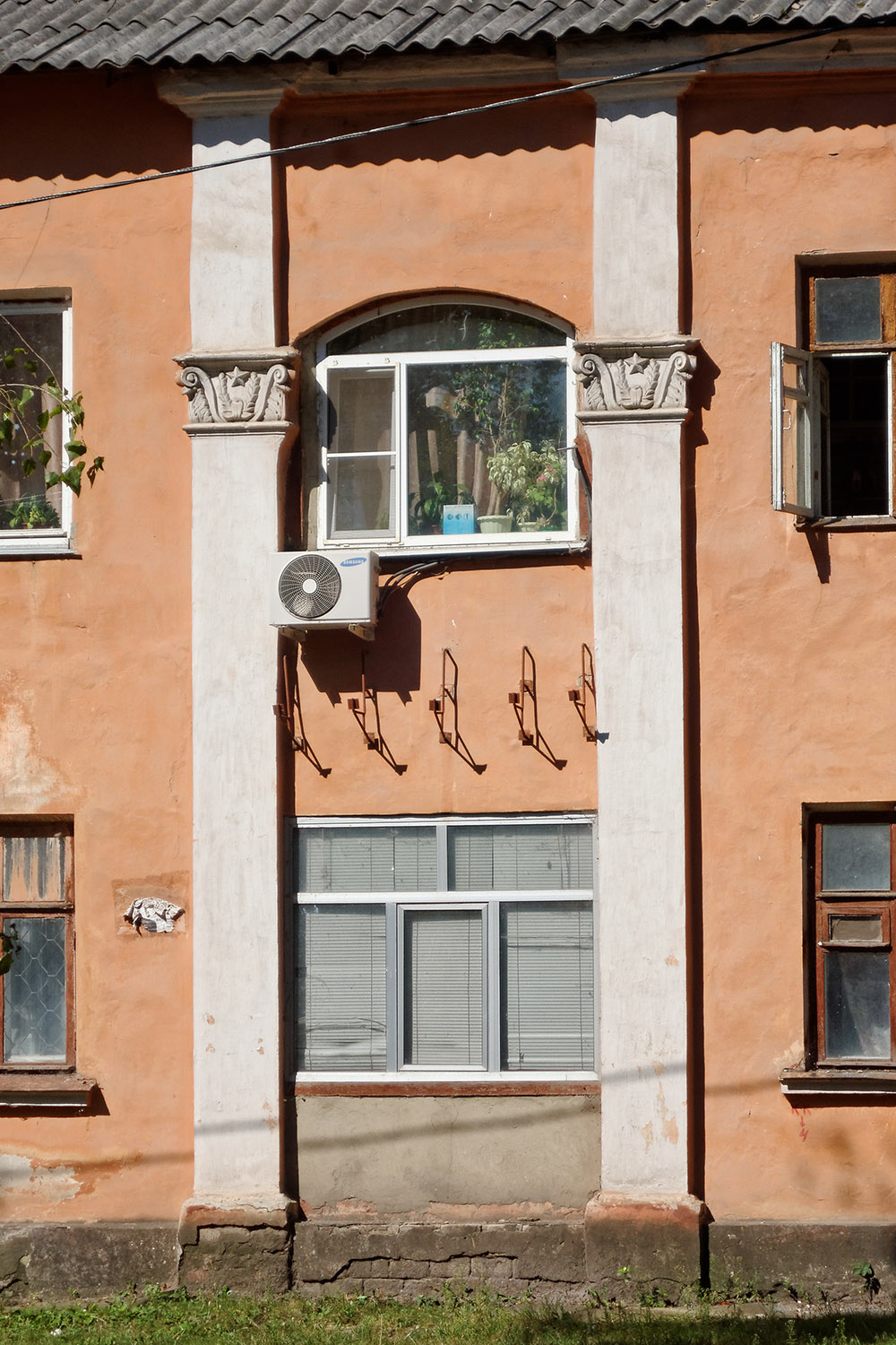 Воронеж, Ленинградская улица, 24