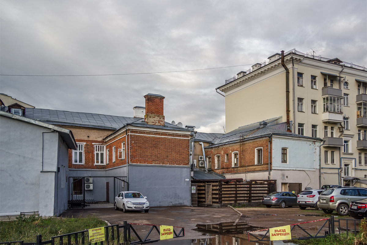 Kaasan, Улица Баумана, 74