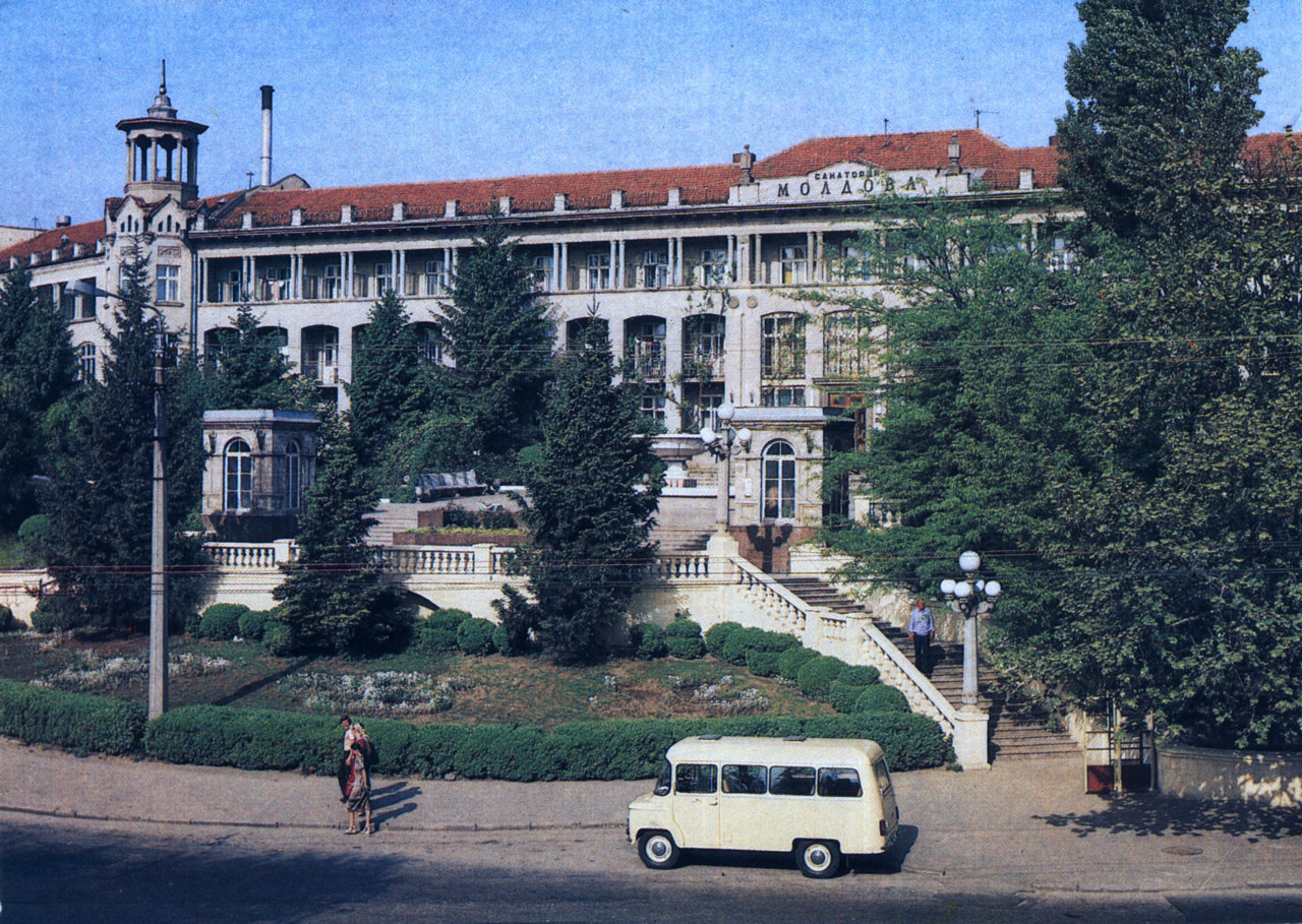 Odesa, Вулиця Посмітного, 2