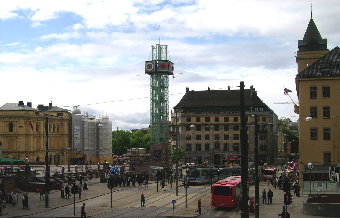 Осло, Jernbanetorget, 1; Jernbanetorget, 2