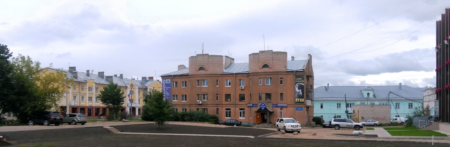 Переславль-Залесский, Ростовская улица, 23*; Ростовская улица, 23; Ростовская улица, 20; Улица Кузнецова, 2