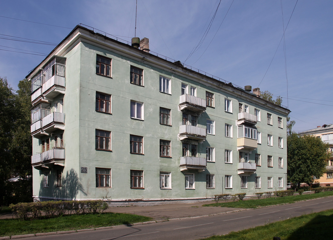 Zheleznogorsk, Комсомольская улица, 25