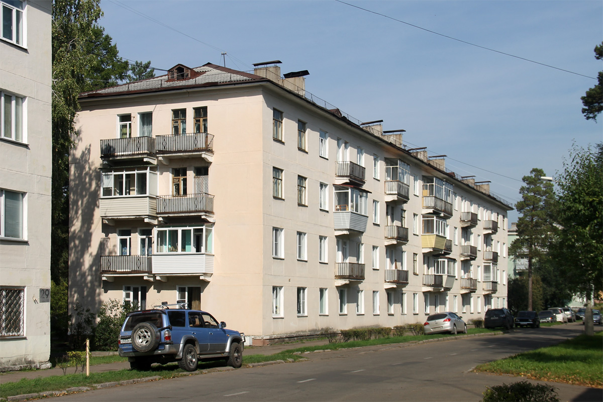 Железногорск, Комсомольская улица, 27