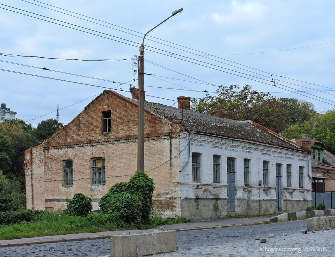 Полтава, Улица Небесной Сотни, 38