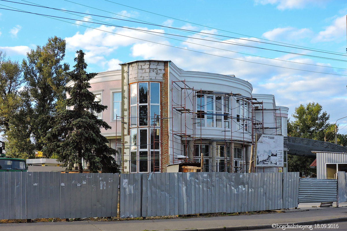 Полтава, Площадь Славы, 5
