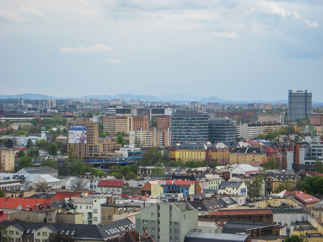 Острава, Vítkovická, 1; Petra Křičky, 1; Petra Křičky, 3; Petra Křičky, 23; Petra Křičky, 21; 28. řijna, 91; 1. máje, ?; Cingrova, 1; Cingrova, 3; Senovážná, 1; Cingrova, 5; Cingrova, 7