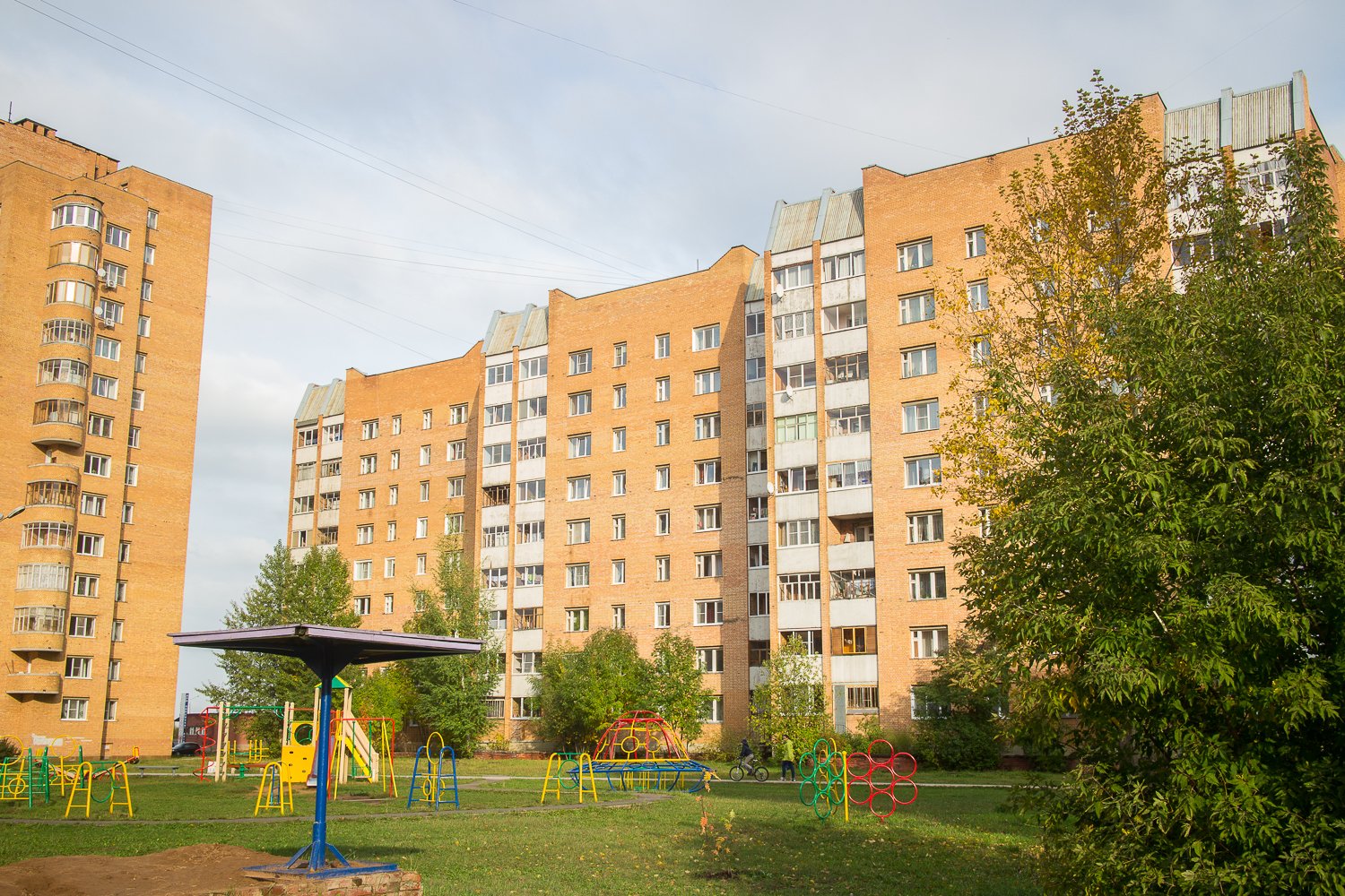 Глазов, Улица Калинина, 8А; Улица Калинина, 8Б