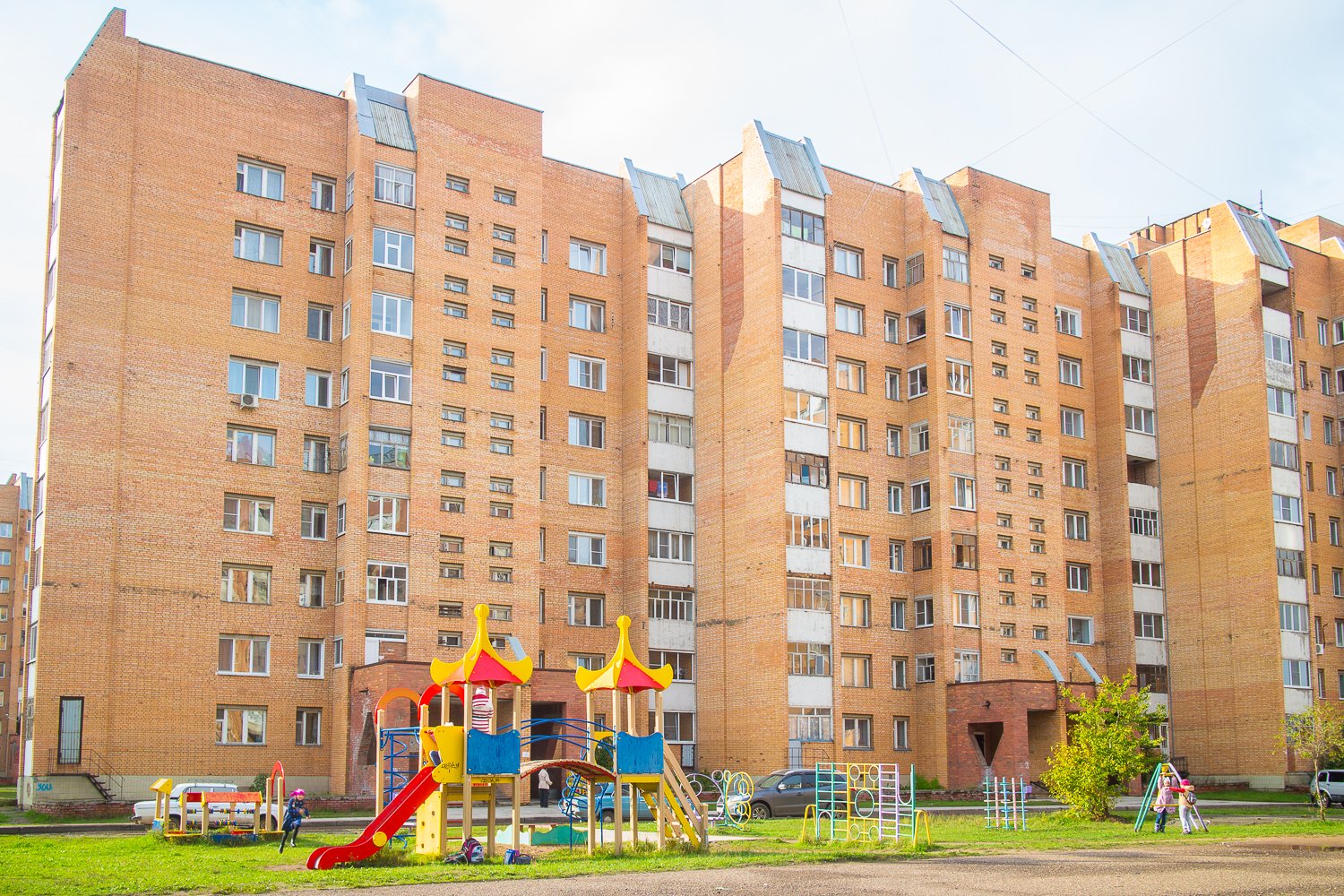 Глазов, Улица Калинина, 10Б