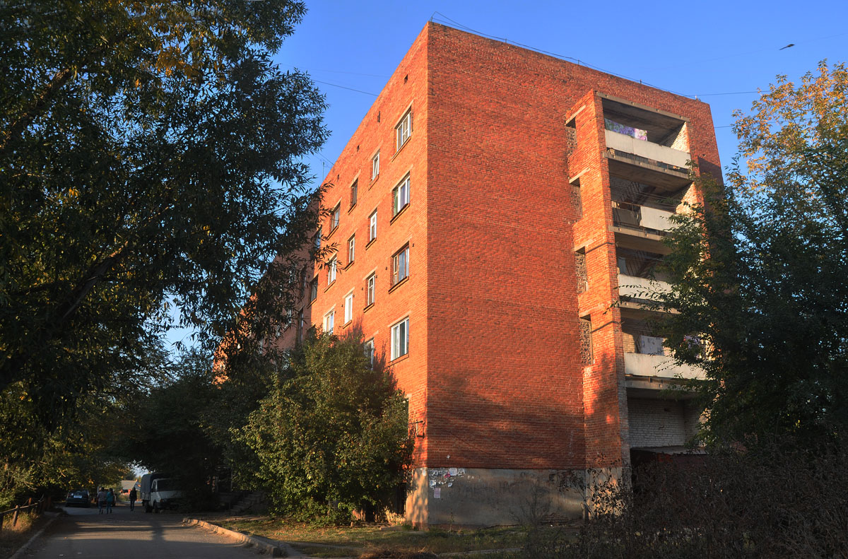 Омск, Улица Вострецова, 2
