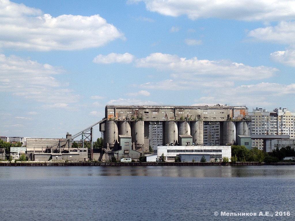 Москва, Южнопортовая улица, 42 стр. 3