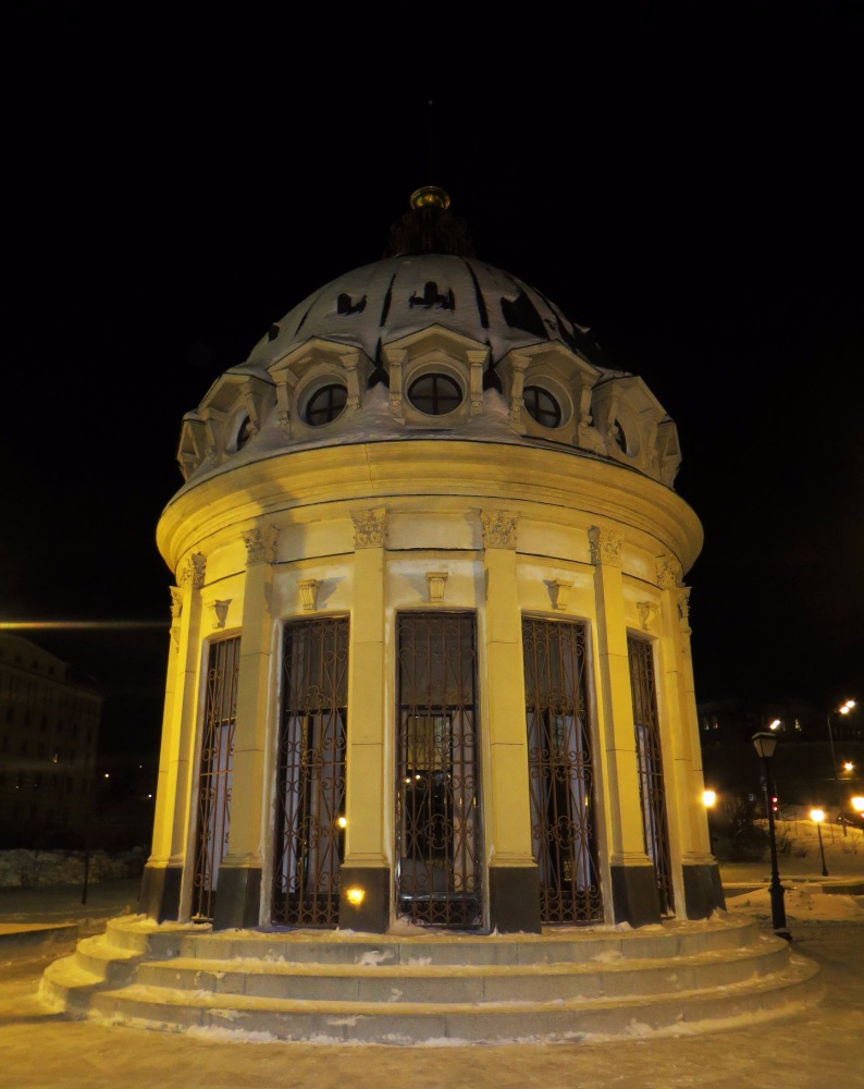 Казань, Петербургская улица, 32*