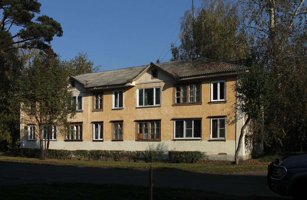 Железногорск, Комсомольская улица, 36