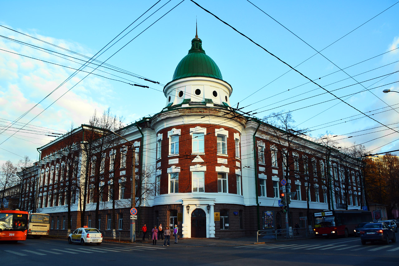 Пермь, Сибирская улица, 24