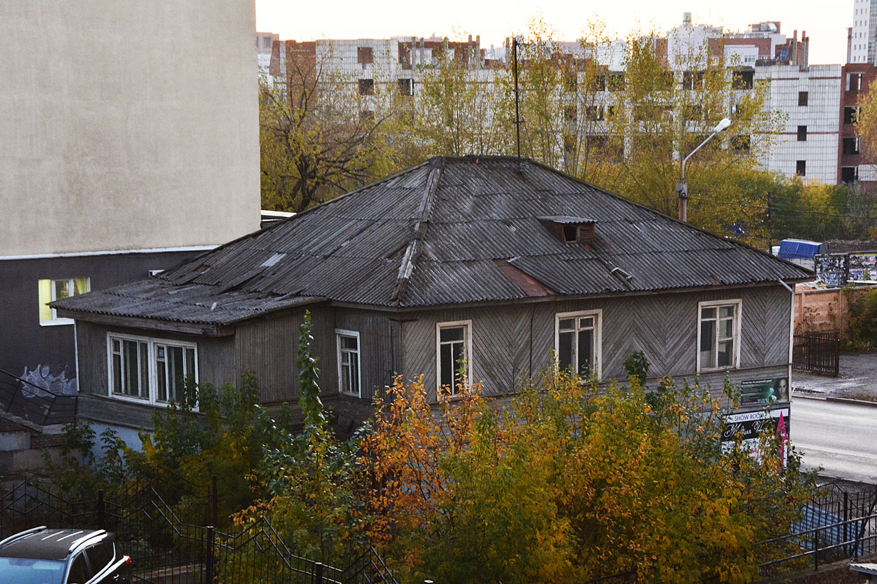 Пермь, Улица Пушкина, 86; Улица Луначарского, 89
