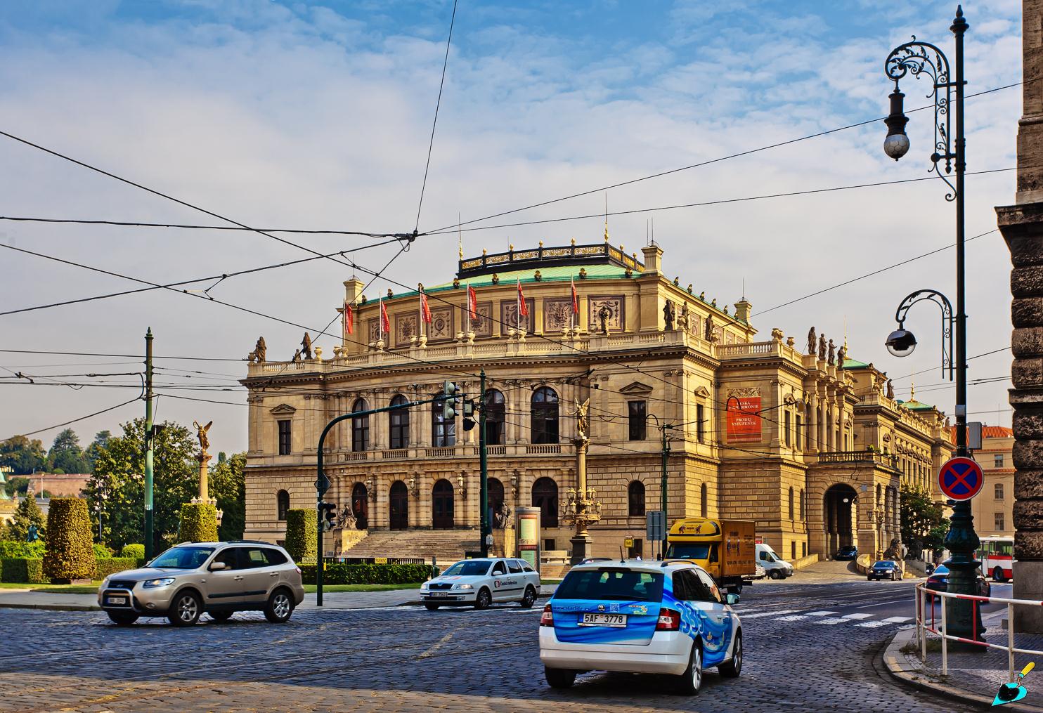 Прага, Alšovo nábřeží, 12