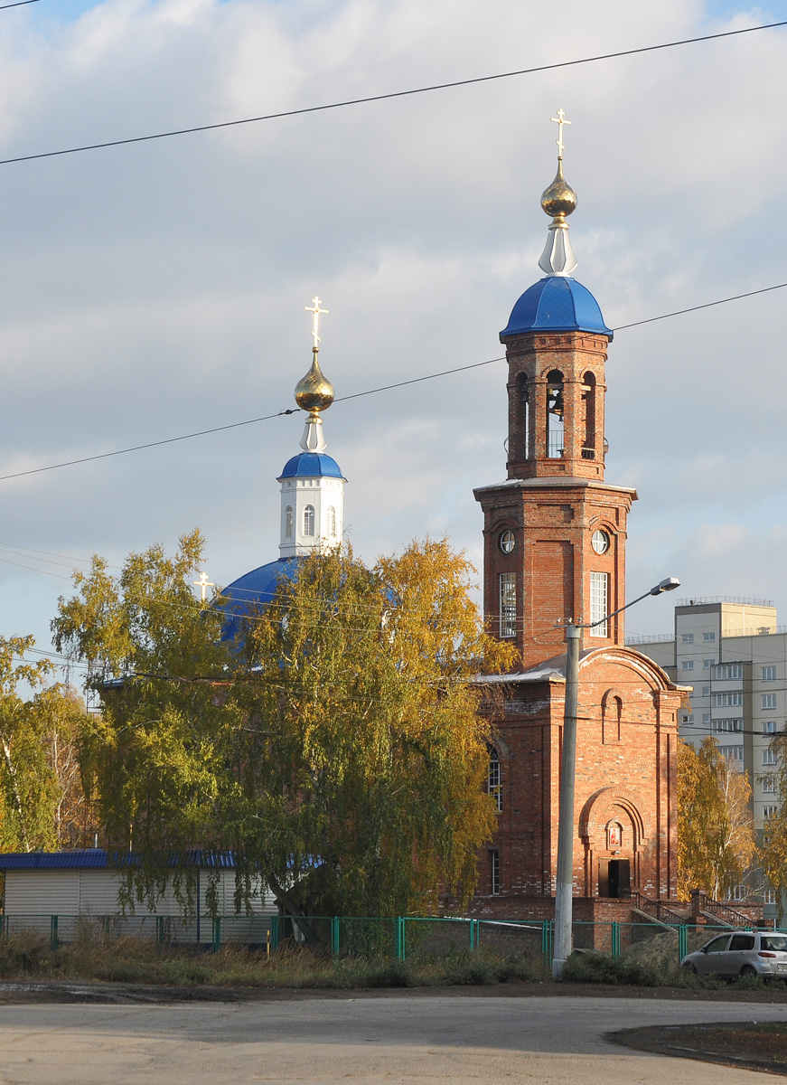 Омск, Улица Архиепископа Сильвестра, 2