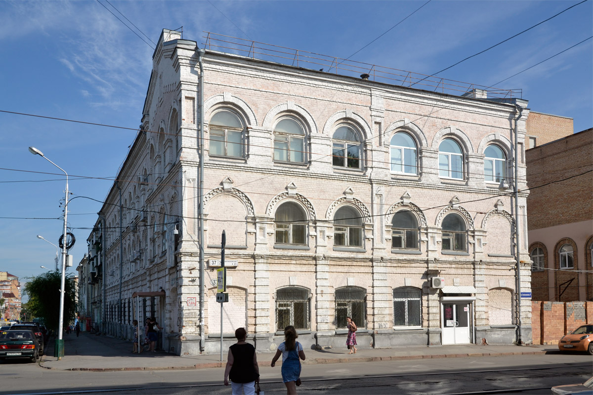 Samara, Галактионовская улица, 37 / Ленинградская улица, 71