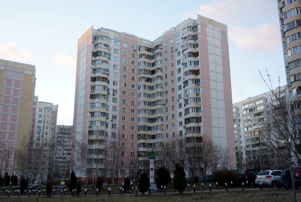 Москва, Улица Адмирала Лазарева, 50 корп. 1