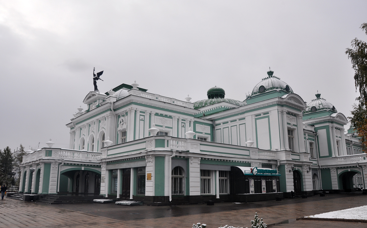 Омск, Улица Ленина, 8А