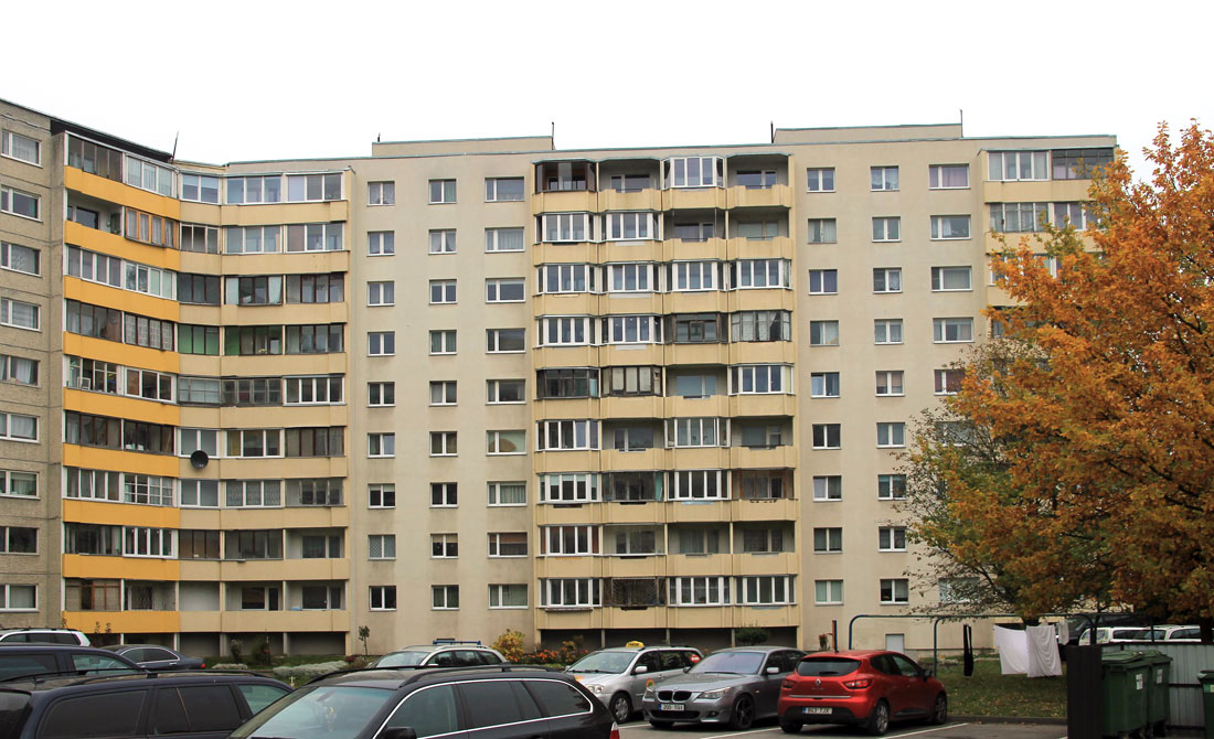 Таллин, Raadiku, 2; Raadiku, 4