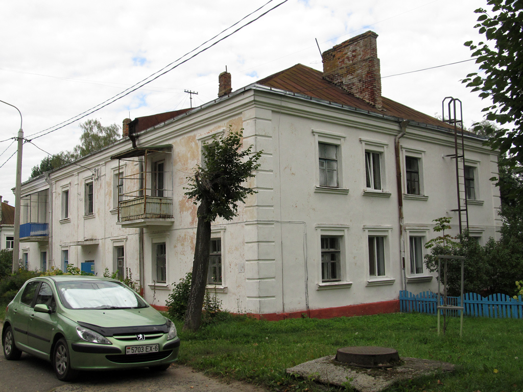 Могилёв, Автозаводская улица, 36