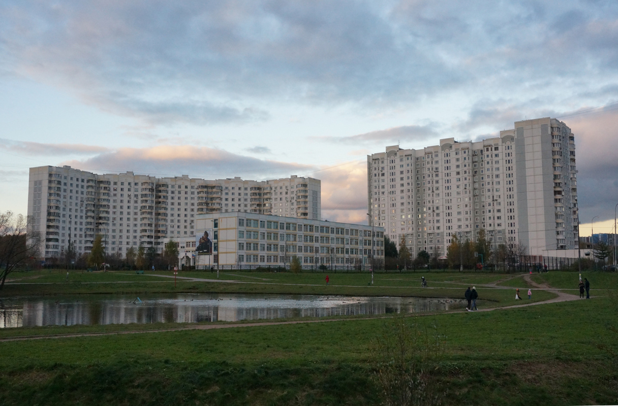 Москва, Бартеневская улица, 9; Аллея Витте, 2 корп. 1; Аллея Витте, 2