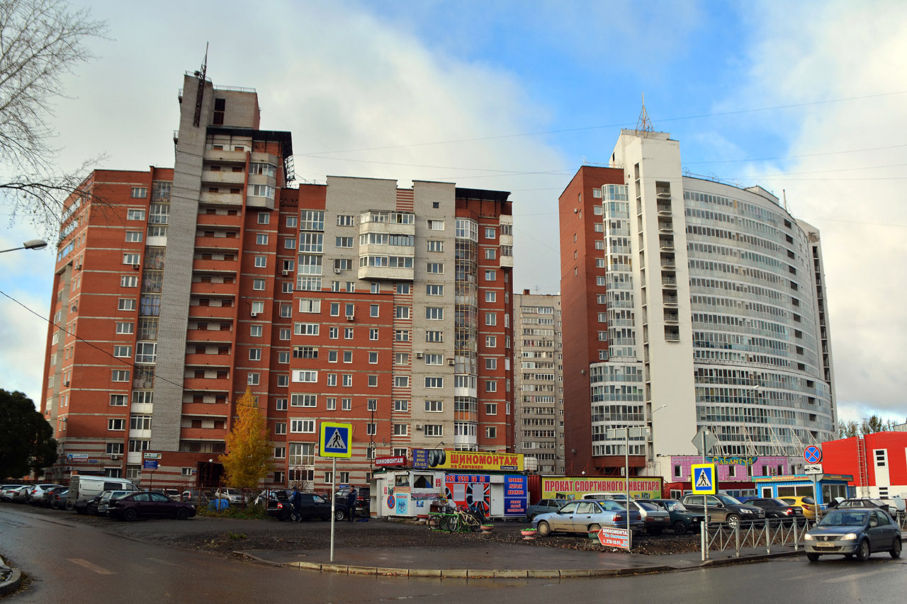 Пермь, Улица Семченко, 6; Улица Мира, 11