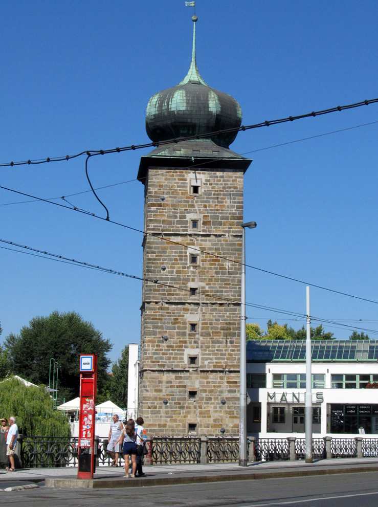 Прага, Masarykovo nábřeží, 250/1