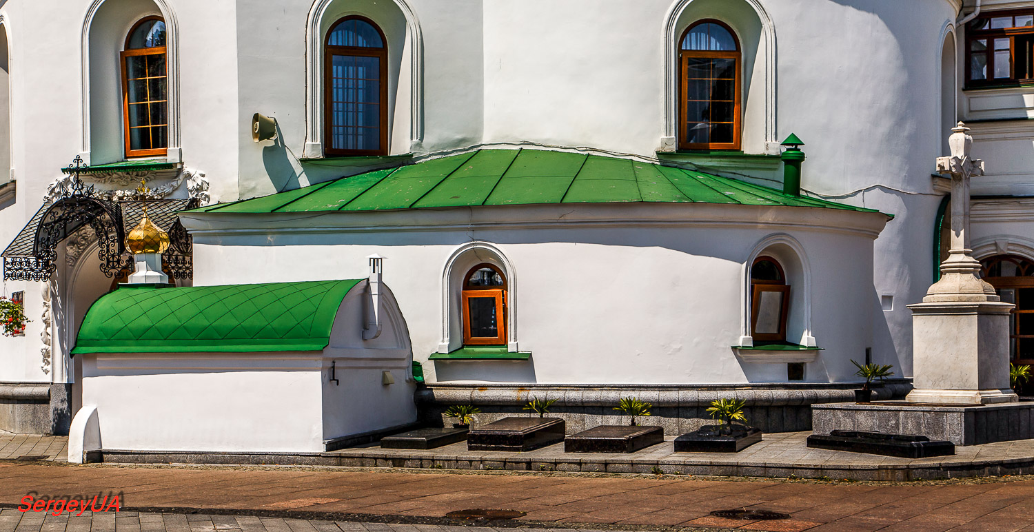 Киев, Лаврская улица, 9 корп. 36