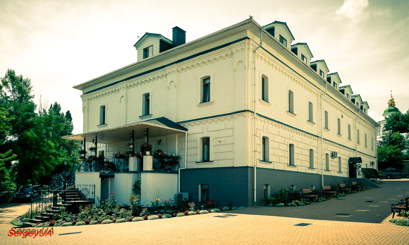 Київ, Лаврская улица, 9 корп. 60