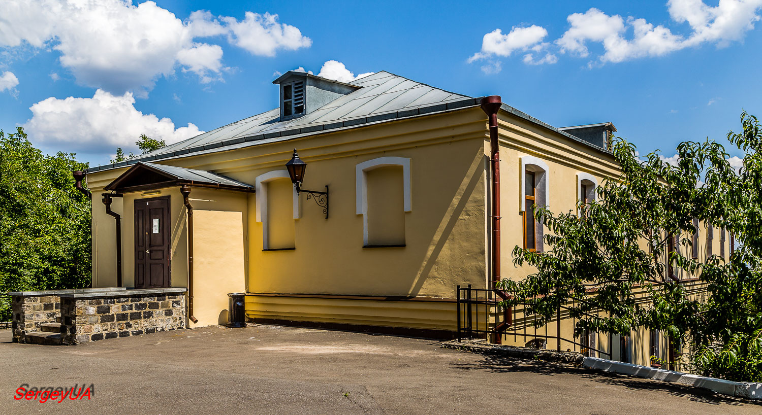 Киев, Лаврская улица, 9 корп. 63 Киев, Лаврская улица, 9 корп. 63