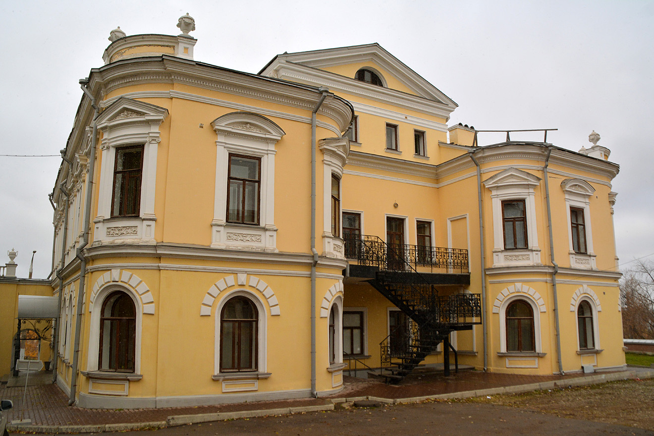 Perm, Монастырская улица, 11